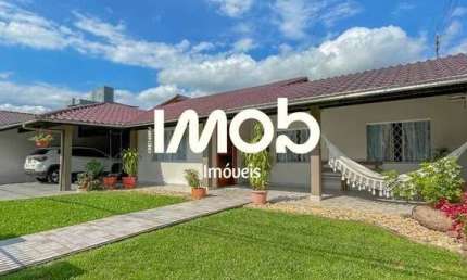Casa com 3 quartos, Jaraguá Esquerdo - Jaraguá do Sul