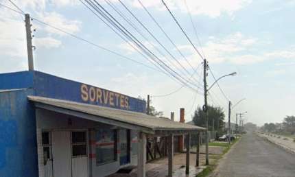 Excelente local para investir comercial. E de BRINDE  uma residência tudo junto, no mesmo local.