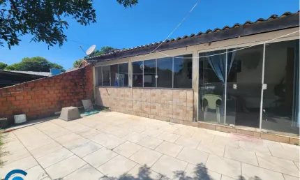 Casa com 3 quartos à venda na Rua Callil Miguel Allen, 1129, Praia Do Magistério, Balneário Pinhal, 300 m2 por R$ 90.000