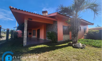 Casa com 3 quartos à venda na Rua Callil Miguel Allen, 5551997186, Sindipolo, Balneário Pinhal