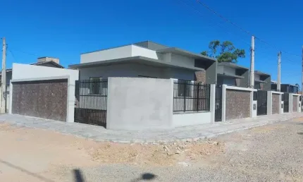 Casa de Esquina com Piscina – Valor de Lançamento em Itajuba, Barra Velha