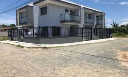 Sobrado com 3 dormitórios à venda, 77 m² por R$ 469.000,00 - Itacolomi - Balneário Piçarras/SC