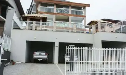 Sobrado com 3 dormitórios à venda, 450 m² por R$ 2.280.000,00 - Itajuba - Barra Velha/SC