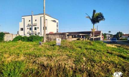 Terreno de Esquina no Centro de Barra Velha – 800 Metros da Lagoa