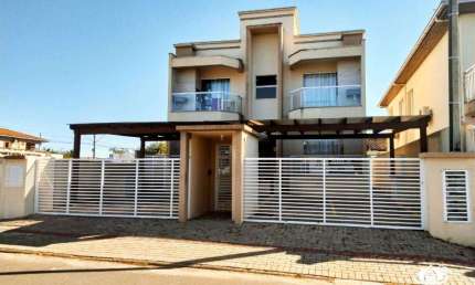Apartamento com Quintal e Churrasqueira – Jardim Icaraí, Barra Velha