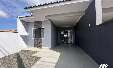 Casa com 2 dormitórios sendo 1 suíte, área de festas e excelente localização no Bairro Itajubá em Barra Velha