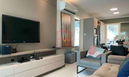 Apartamento mobiliado à venda no bairro Nações em Balneário Camboriú!