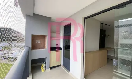 Apartamento, 02 dormitórios para locação anual na Praia Brava