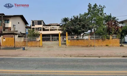 Casa comercial à venda na Rua Guilherme Scharf, Fidélis, Blumenau