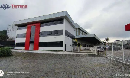 Barracão / Galpão / Depósito com 10 salas para alugar na Rodovia Ivo Silveira, Gasparinho, Gaspar