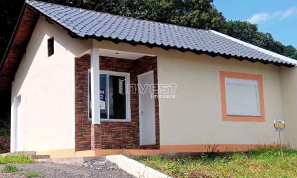 Casa com 2 quartos à venda na Rua Vinte e Cinco de Julho, 374, Esmeralda, Santa Cruz do Sul