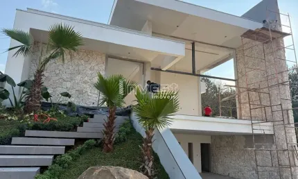Casa a venda em condomínio fechado em Santa Cruz do Sul!