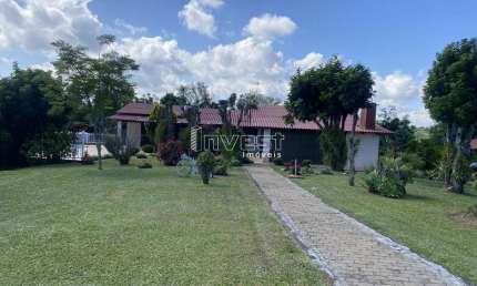 CASA CHACARA COM PISCINA NO BAIRRO JOÃO ALVES EM SANTA CRUZ DO SUL