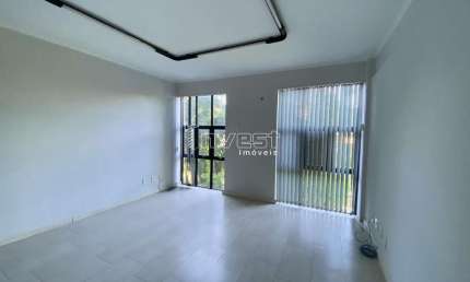 SALA COMERCIAL COM 3 AMBIENTES NO CENTRO DE SANTA CRUZ DO SUL - RS