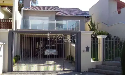 Casa a venda no bairro santo inácio em santa cruz do sul.
