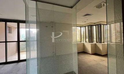 Conjunto comercial, para locação ou venda, Vila Olímpia.