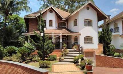 Casa Altíssimo Padrão com toda a segurança e monitoramento no único Condomínio de luxo da Região, co