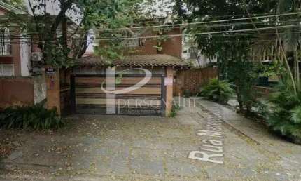 Sobrado, 412 m2, 4 dormitórios, 2 suítes, 2 vagas, para venda, Jardim Paulista.