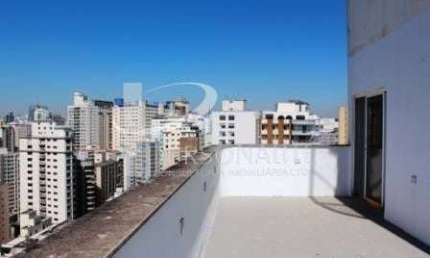 Cobertura Triplex 642 m2 p/ REFORMA 4 Suítes 6 Vagas c/ Elevador Chabat À Venda
