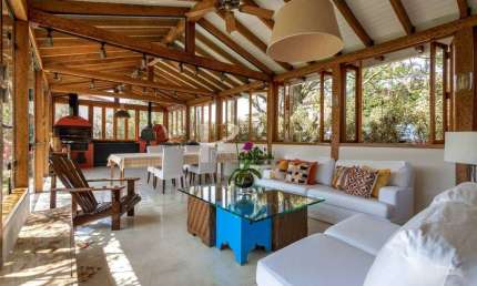 Casa de Condomínio, 1.120 m2, 4 quartos sendo 4 suítes, 3 pavimentos, 6 vagas, Aldeia da Serra, Barueri, SP.