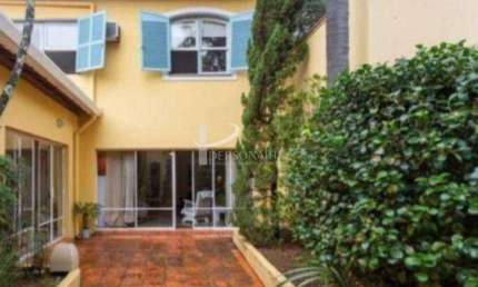 Casa comercial, 340 m2, 10 salas, 5 banheiros, 3 vagas, para venda, Jardim América.