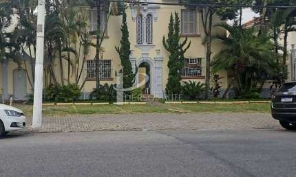 Sobrado comercial, 244 m2, 9 salas, 6 banheiros, 7 vagas, para venda, Jardim Paulista.