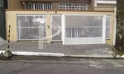 Casa para locação Residencial ou para Fins Comercias, com 270m², 04 Suites e 05 Vagas de Garagem. Mooca. SP.