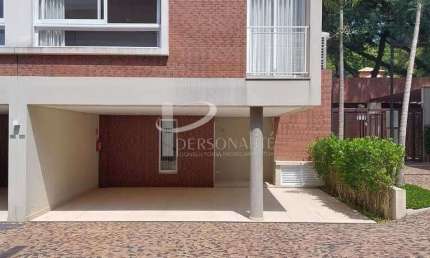 Casa em condomínio fechado com 4 quartos à venda na Rua Joaquim Cândido de Azevedo Marques, 818, Morumbi, São Paulo