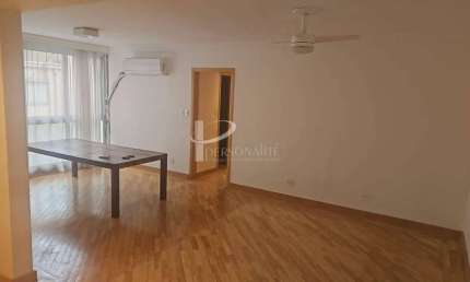 Apartamento com 2 quartos, para venda ou locação nos Jardins.