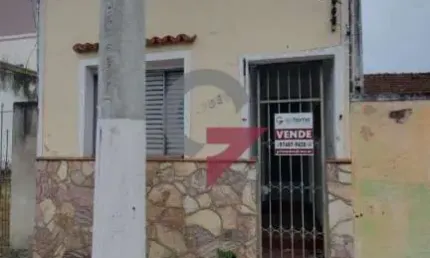 Casa com 2 quartos à venda no Jardim das Nações, Taubaté  por R$ 320.000