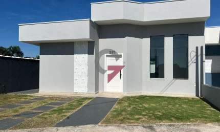 Casa em condomínio fechado com 2 quartos à venda no Quiririm, Taubaté  por R$ 470.000
