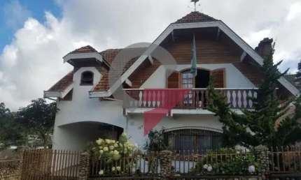 Casa com 3 quartos à venda no Jaguaribe, Campos do Jordão  por R$ 1.150.000