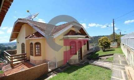Casa com 3 quartos à venda na Vila Nova Suiça, Campos do Jordão  por R$ 1.100.000