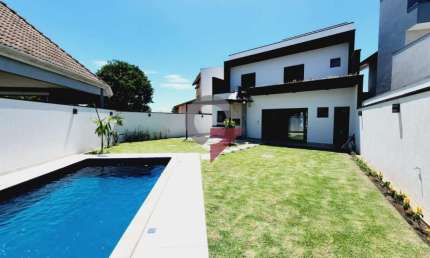 Casa em condomínio fechado com 3 quartos à venda no Parque Vera Cruz, Tremembé  por R$ 1.380.000