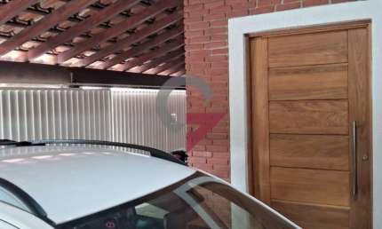 Casa com 3 quartos à venda no Loteamento Residencial Carangola, Pindamonhangaba  por R$ 734.000