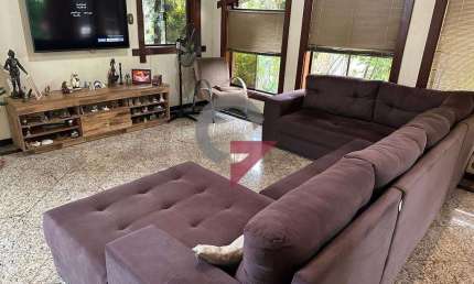 Casa em condomínio fechado com 5 quartos à venda no Jardim das Nações, Taubaté  por R$ 1.436.000