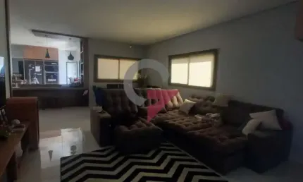 Casa em condomínio fechado com 3 quartos à venda no Chácaras Cataguá, Taubaté  por R$ 1.500.000