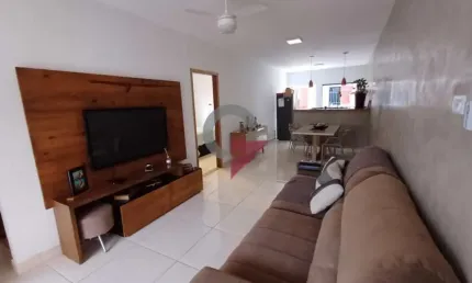 Casa com 2 quartos à venda em Perequê Açu, Ubatuba  por R$ 680.000