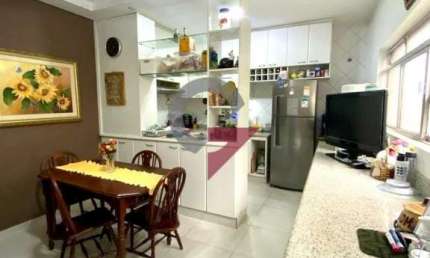 Casa com 4 quartos à venda em Independência, Taubaté  por R$ 790.000
