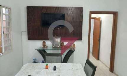 Casa com 3 quartos à venda no Bosque Flamboyant, Taubaté  por R$ 405.000