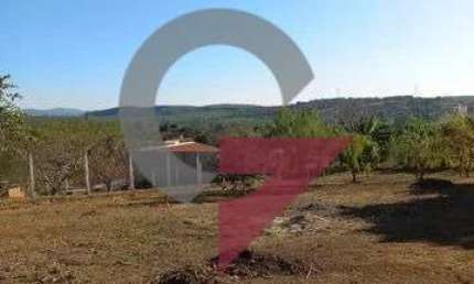 Terreno à venda no Loteamento Chácaras Ingrid, Taubaté  por R$ 170.000