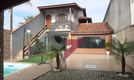 Casa com 6 quartos à venda em Piracangaguá, Taubaté  por R$ 1.010.000