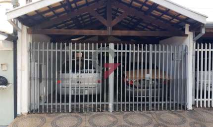 Casa com 2 quartos à venda no Parque Senhor do Bonfim, Taubaté  por R$ 320.000