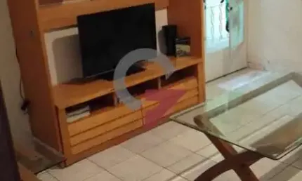 Casa com 3 quartos à venda na Vila São José, Taubaté  por R$ 340.000