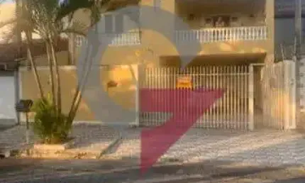 Casa com 3 quartos à venda no Parque São Luís, Taubaté  por R$ 585.000
