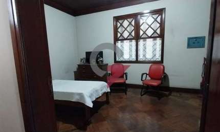 Casa comercial para alugar no Centro, Taubaté  por R$ 2.100