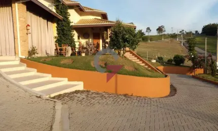 Casa em condomínio fechado com 3 quartos à venda no Chácaras Cataguá, Taubaté  por R$ 1.900.000