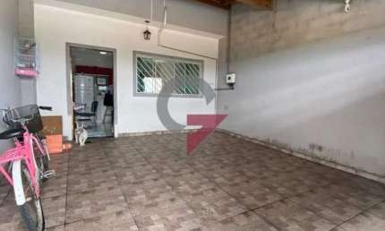 Casa com 3 quartos à venda no Jardim Oasis, Taubaté  por R$ 390.000