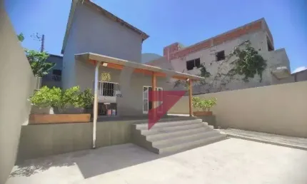 Casa com 2 quartos à venda no Jardim Sonia Maria, Taubaté  por R$ 404.000