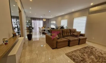 Casa em condomínio fechado com 4 quartos à venda em Piracangaguá, Taubaté  por R$ 1.600.000